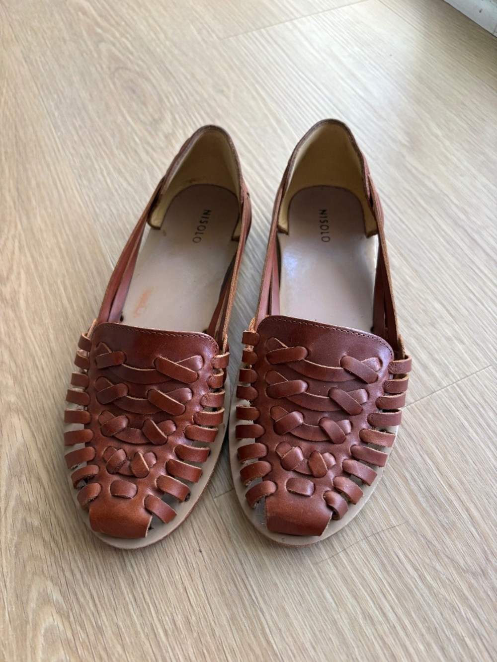 Nisolo Women’s Huaraches Sandal Brandy Size 6.5